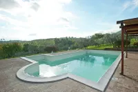 Farmhouse in Giano Dell'umbria with Hot Tub, Swimming Pool - Homestays