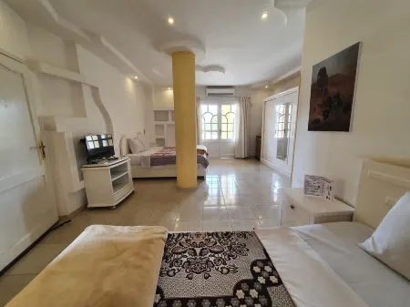 Spring Hotel Luxor Отели рядом с достопримечательностью «Колоссы Мемнона»