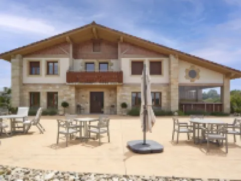 Olivi1948 - Boutique Guest House Hotels in Usurbil