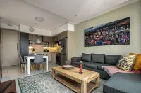 The Tyrwhitt Unit 308