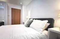 No.2 Horizon - Apartment in East Wittering Village - Pet friendly