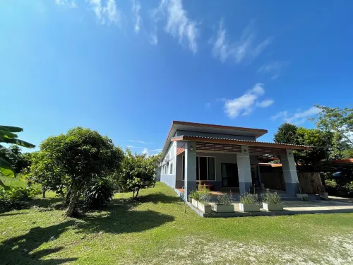 The Memory House Pakbara Hotels in La-ngu District