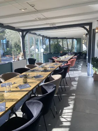 Le Clos du Pontic Logis et Cit'Hotel