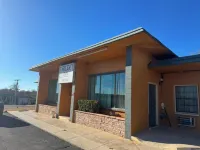 Relax Inn Hotels in Custer County