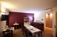 Hotel Leon d'Oro - breakfast