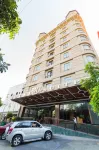 MJ Hotel and Suites Hôtels à proximité de : Centre commercial Ayala Center