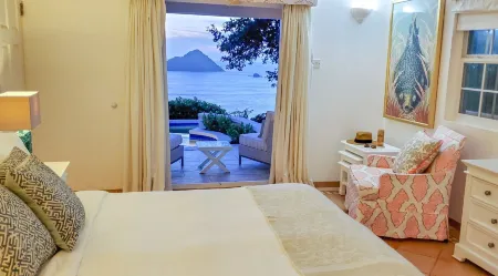 Beautiful cliffside 3 bedroom villa - Saline Reef 3 Villa by RedAwning