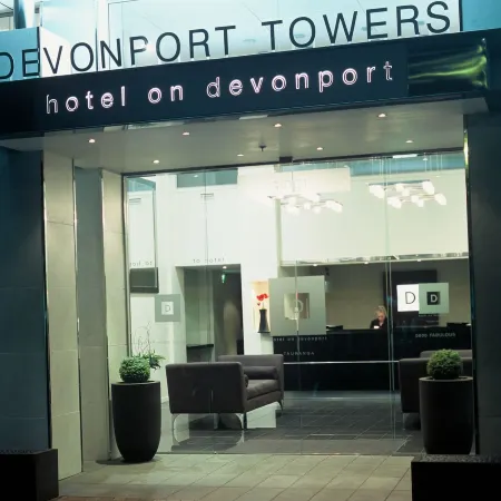 Hotel on Devonport Отели рядом с достопримечательностью «Парк Мемориал»
