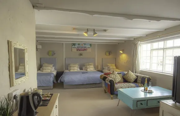 莫爾斯沃思阿姆斯酒店