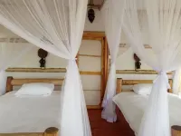 Kazinga Wilderness Safari Camp Hotels in Bunyaruguru