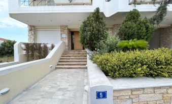 Hector Apartment Airport by Airstay