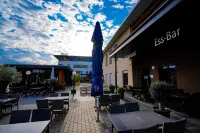 Hotel Viktorosa Hotels in Warburg
