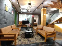 Hotel Atul Residency Hotels in Satna