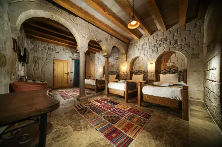 Caverna Hotel Premium Caves
