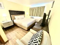 Moline Bell Hotels in Moline