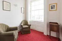 漢麗埃塔市中心套房酒店