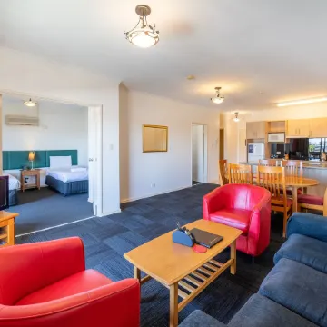 Starwest Apartments Alderney on Hay