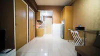 Comfy and Homey 2Br at Bale Hinggil Apartment - 2 étoiles