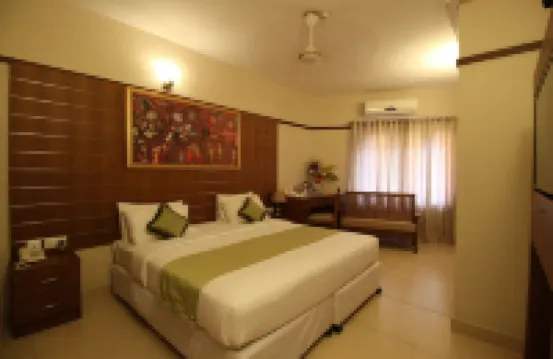 Srivar Hotels Hotels in Thrissur District