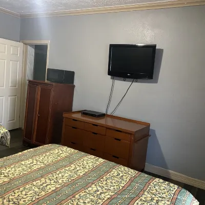 Surf Motel and Apartments Các khách sạn gần Bãi biển Stewart
