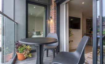 The Quadrant - the Palm Suite