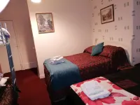 Overton Guest House Hotels in 