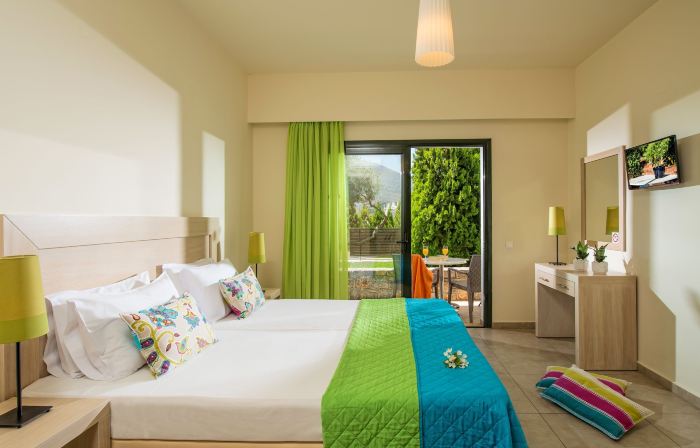 Kristalli Hotel Apartments