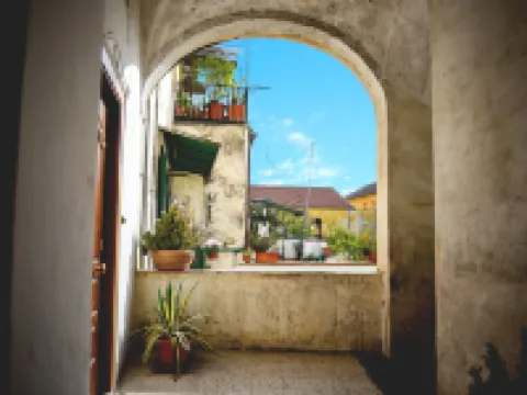 優雅民宿-薩萊諾老巷子 薩萊諾住宿飯店