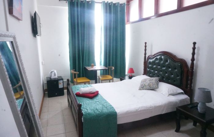 Happy Ours Guesthouse