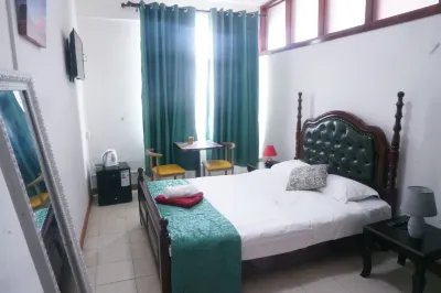 Happy Ours Guesthouse Hotels in Bois Cheri