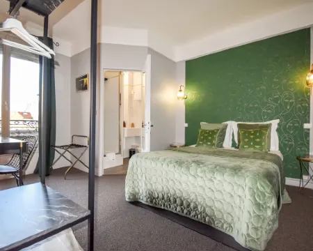 Hôtel Azur Hotels in Reims