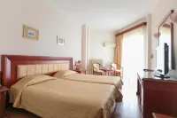 Tzaki Hotel & Restaurant Patras Hotels in Panepistimioupoli Patron