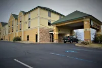 Quality Inn Hackettstown - Long Valley Các khách sạn gần Centenary University Equestrian Center