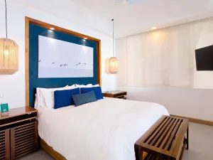 Arenas Del Mar Beachfront & Rainforest Resort Member of the Cayuga Collection