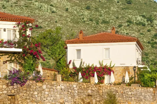 Swan Lake Hotel - Adult Only