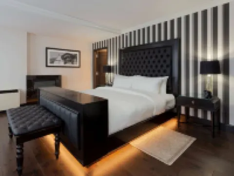 Hotel Retlaw, Trademark Collection by Wyndham Hotels in Fond du Lac County