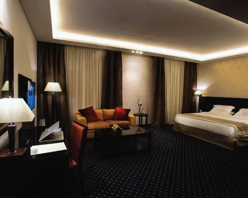 Seven Roses Hotel Hotels near Modern American School