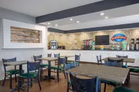 威爾明頓溫德姆唄盟飯店 新漢諾威縣住宿飯店