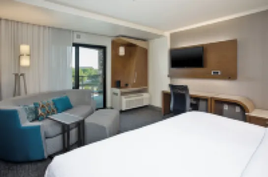 코트야드 바이 메리어트 댈러스 플라워 마운드