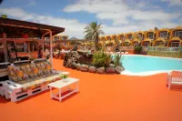 Aparthotel la Piramide - Pool
