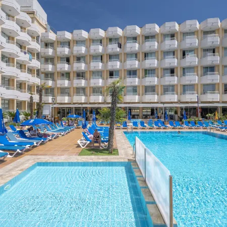 Hotel GHT Oasis Tossa & Spa