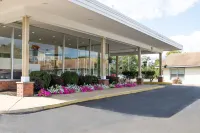 Crystal Inn Eatontown Các khách sạn ở Tinton Falls