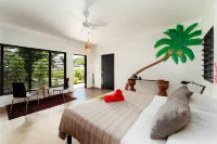 South Pacific Memories Hotels in Hideaway Island