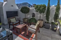 Los Olivos at the Yard