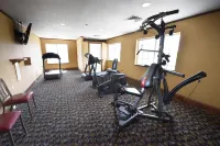 Hamilton Inn Select Beachfront Mackinaw City - Gym
