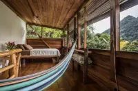 Omega Tours Eco-Jungle Lodge - Parkplatz