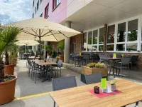 阿斯加德飯店 - 停車場