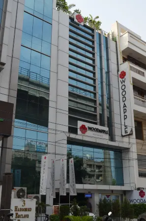 WoodApple Residency Отели рядом со станцией Anand Vihar