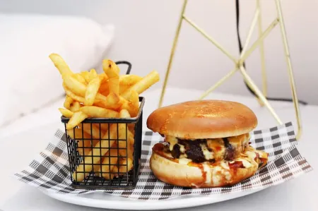 Northern Star Hotel Отели в г. Гамильтон