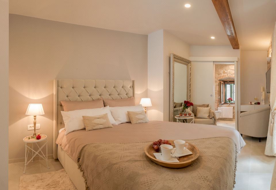Jupiter Lux Rooms 썸네일